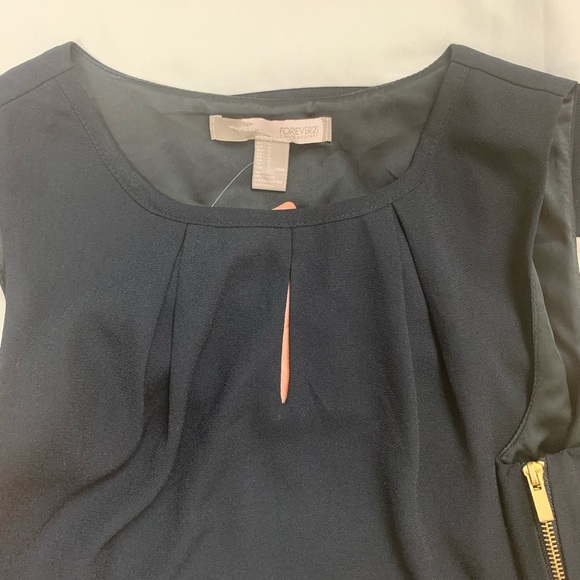 Black/white color block dress - Picture 7 of 7